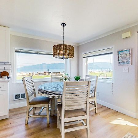 Erikson Beach House Bow Εξωτερικό φωτογραφία
